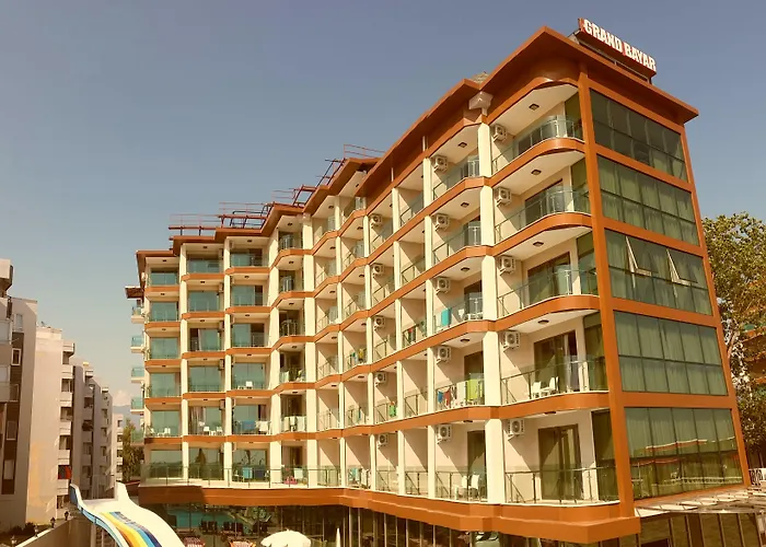 Grand Bayar Beach